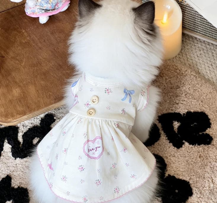 フラワープリントTシャツ